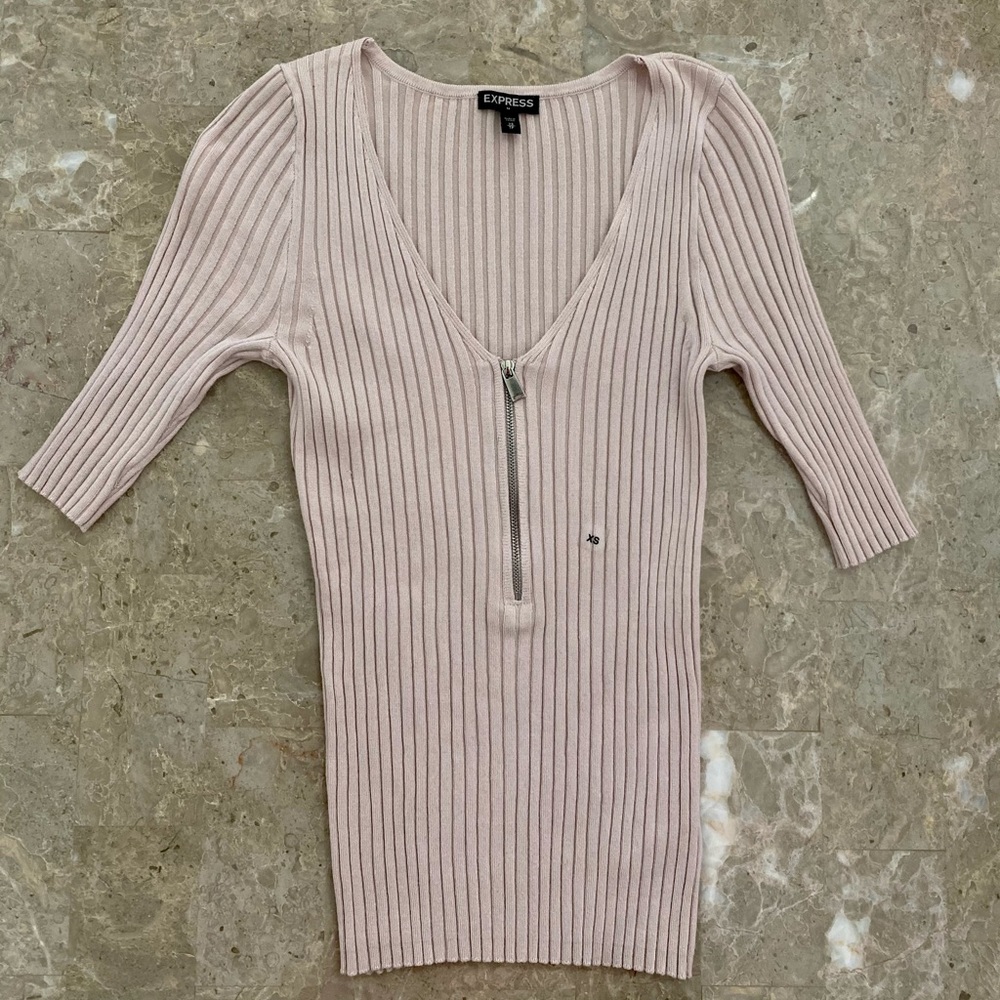 Express Lilac Ribbed Knit Top w/ Front Zip Size XS